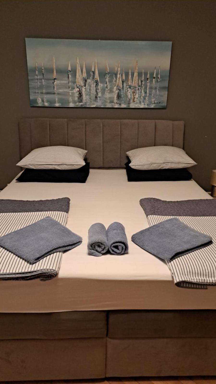 Suit B&R Сплит Екстериор снимка